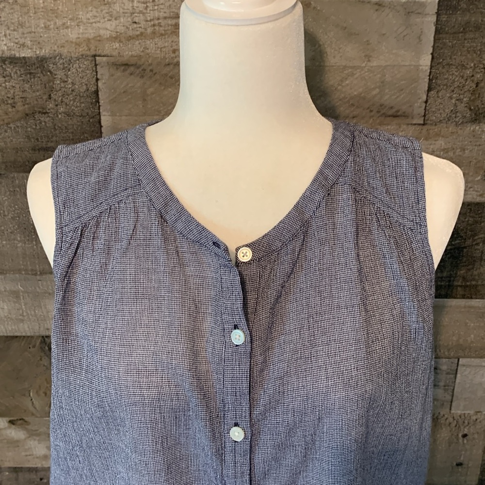 Loft Sleeveless Button Front Preppy Top - Picture 7 of 16